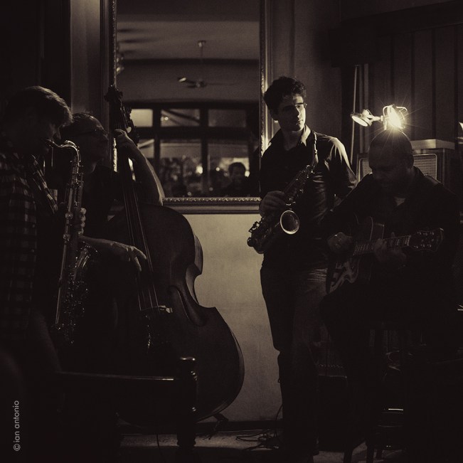 ian-antonio-patterson, ian antonio patterson, dance and stage photography, Schnappshots, ian-antonio-patterson.com, berlin, Mokkabar kreuzberg berlin