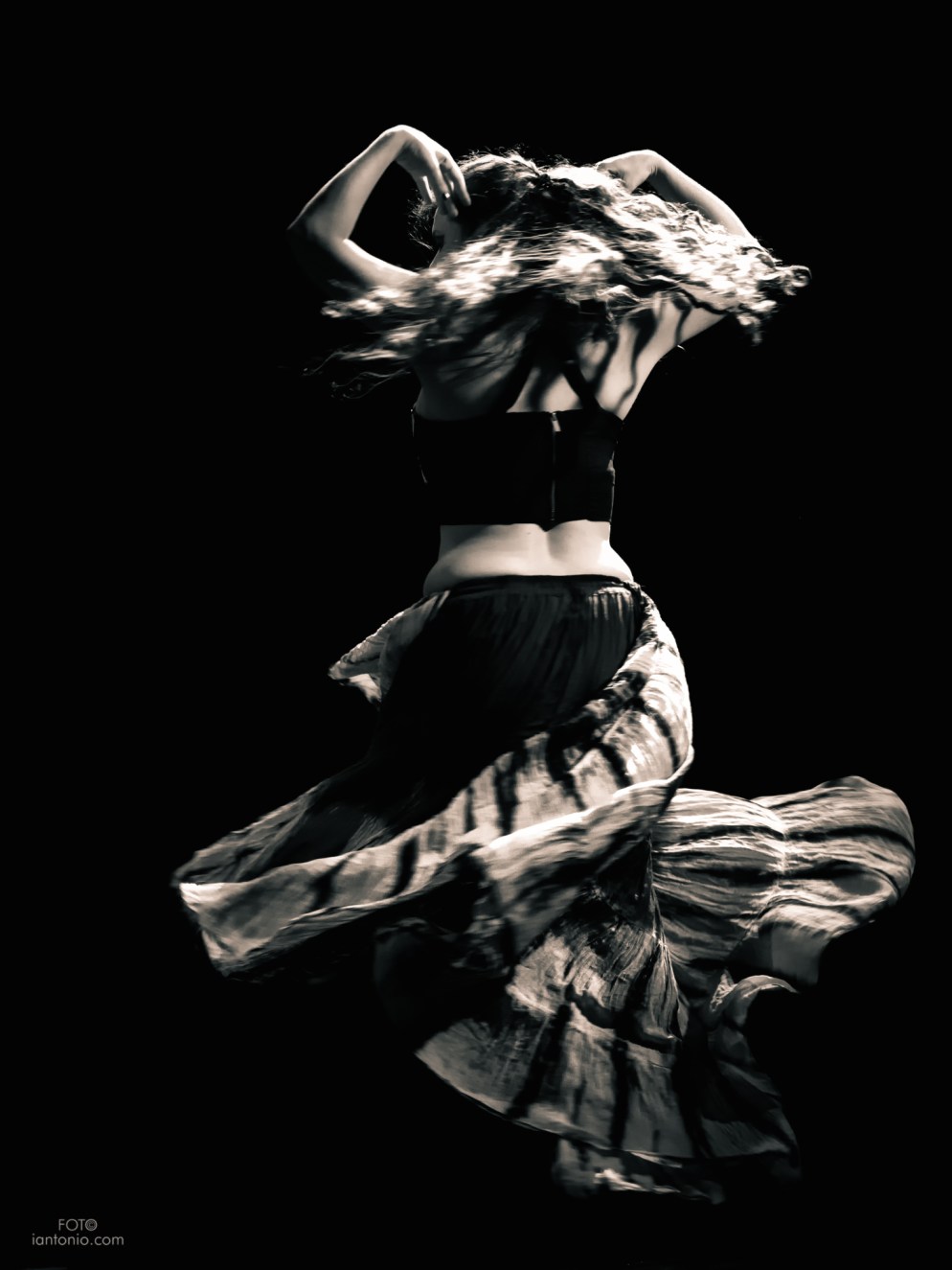 iantonio, iantonio.com, ian antonio patterson, ian-antonio-patterson.com, dance photography, photography image portfolio, berlin, jomdance abschlussprüfung